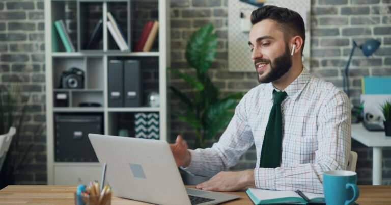 How Insurance Agents Can Make Money With Digital Marketing Online?